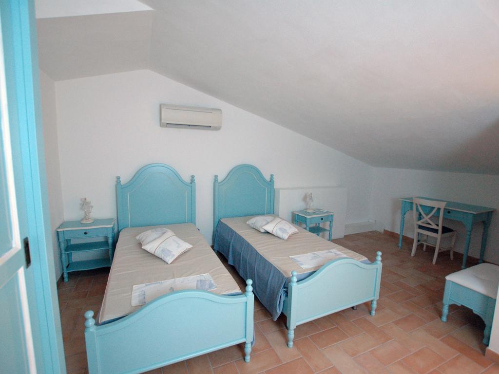 Villaggio Di Mezzo Ortano Rio Marina Quarto foto